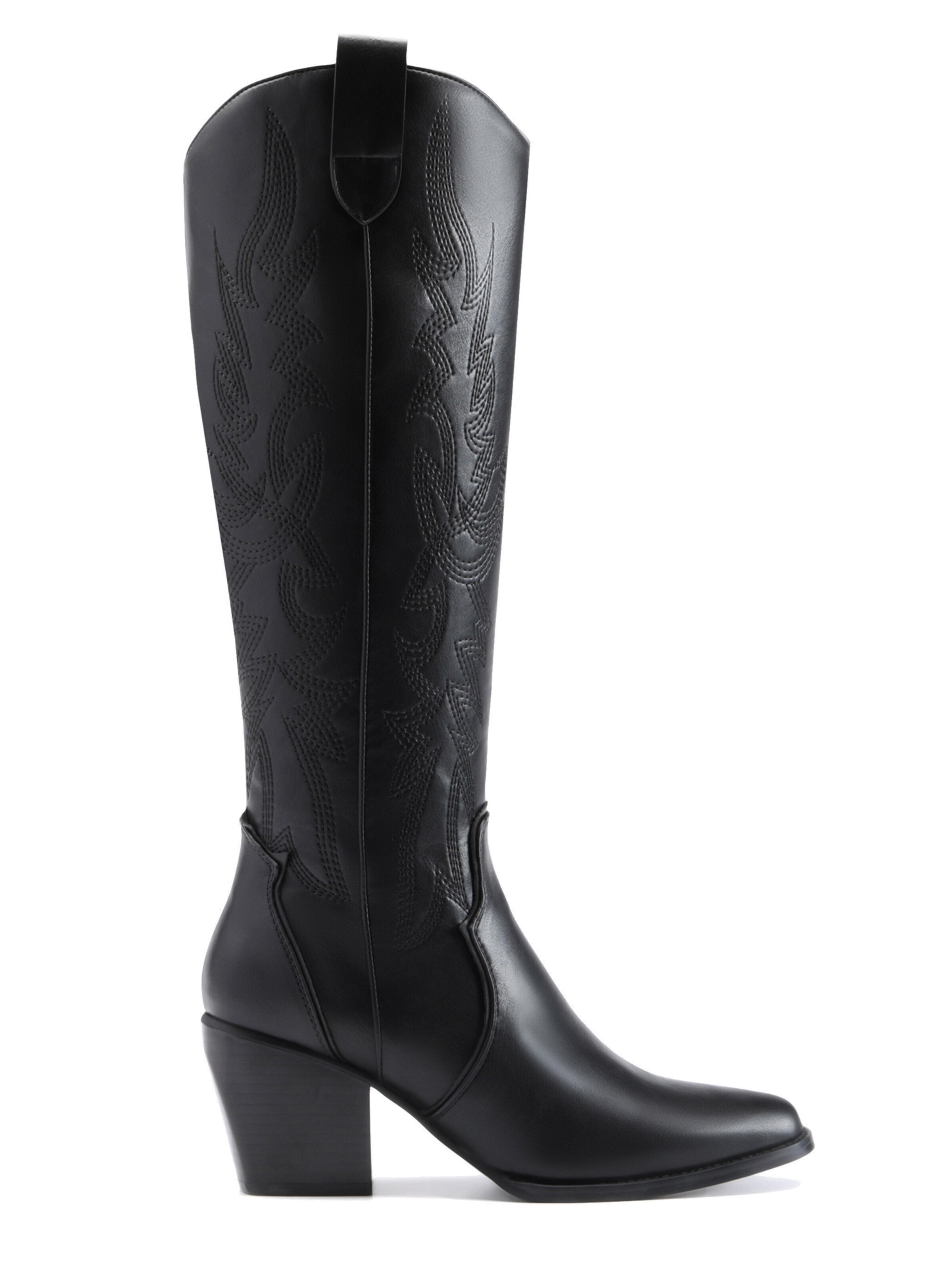 Dream Pairs Boots in Black