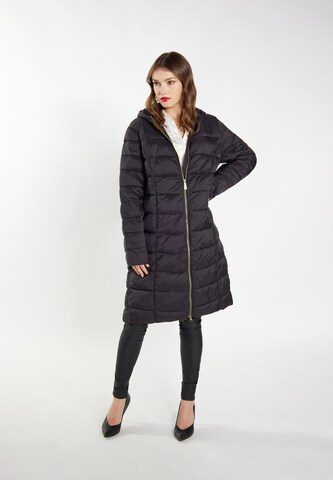 faina Winter coat in Black: front