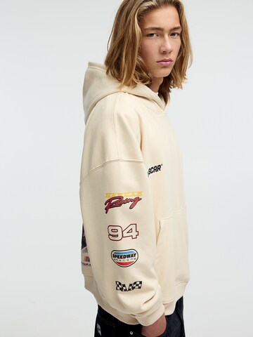 Sweat-shirt Pull&Bear en beige