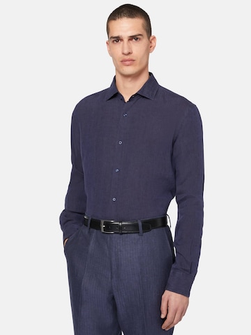 Coupe regular Chemise business Boggi Milano en bleu : devant