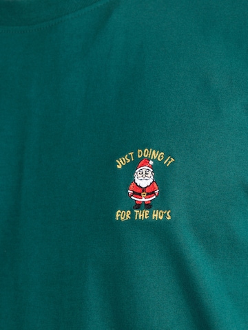 Lindbergh Tričko 'Christmas' – zelená