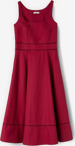 Robe MOTIVI en rouge : devant