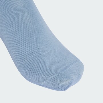 Chaussettes ADIDAS ORIGINALS en bleu