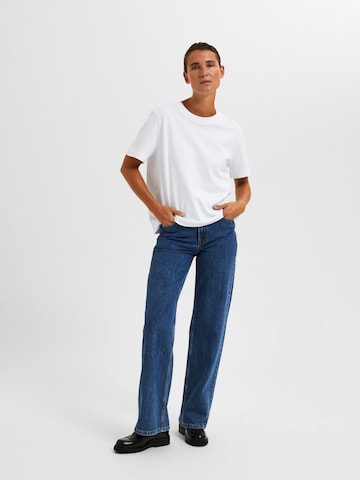 SELECTED FEMME Shirt 'SLFESSENTIAL' in Wit