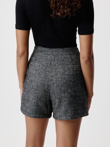 LeGer by Lena Gercke Regular Hose 'Jella' in Schwarz