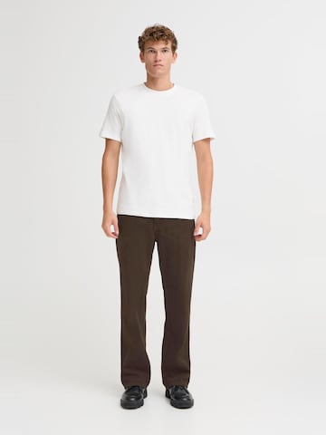 Casual Friday - Loosefit Calças de ganga ' CFHALLUND ' em castanho