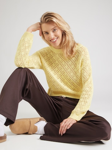 Pullover 'Celia' di studioselect in giallo: frontale