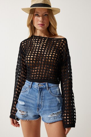 Pulover de la Happiness İstanbul pe negru: față