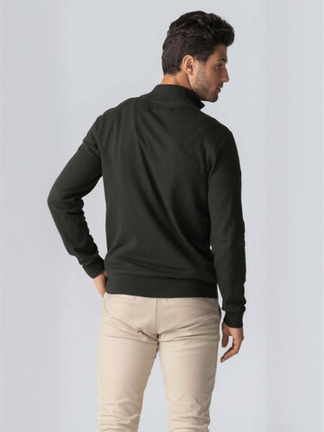 TEESHOPPEN Sweater ' Pullover ' in Green