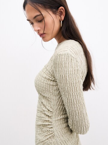T-shirt Pull&Bear en vert