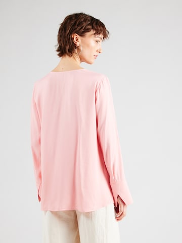 COMMA Bluse i pink