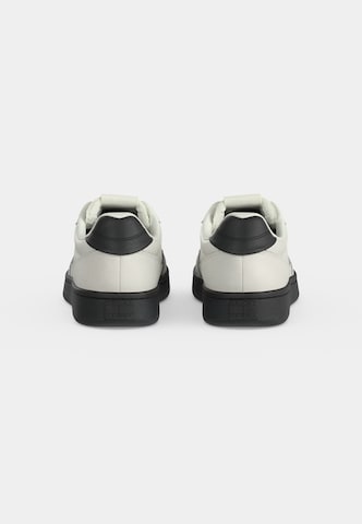 Baskets basses 'ARCHIVE '98 RETRO' Tommy Jeans en blanc