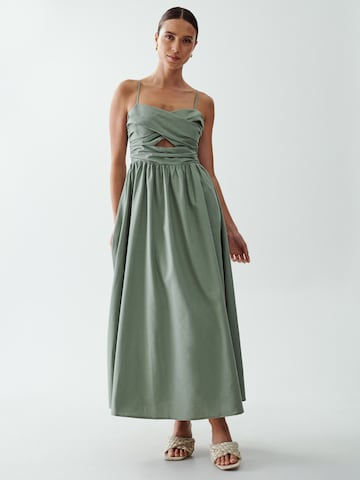 The Fated Φόρεμα 'TAYLOR' σε πράσινο
