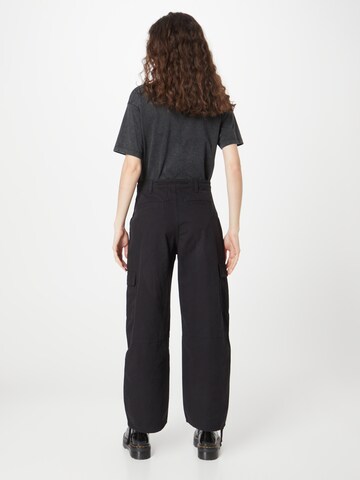 WEEKDAY Regular Cargo trousers 'Getty' in Black