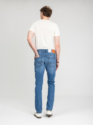 Tapered Jeans 'Mustang Style Oregon Tapered Denim Blue 1018014 5000 682' di MUSTANG in blu