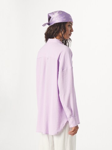 A-VIEW Bluzka 'Sonja' w kolorze fioletowy