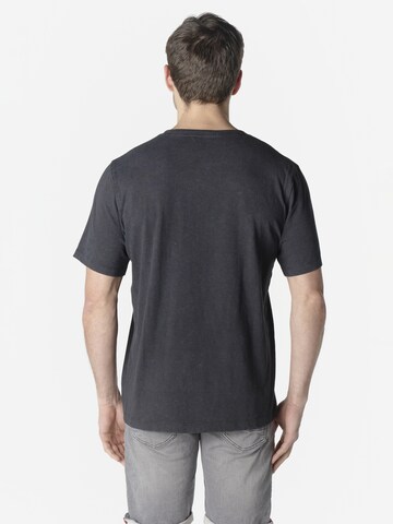 KOROSHI Póló - fekete