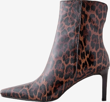 Botine 'Forever Comfort' de la Next pe maro: față