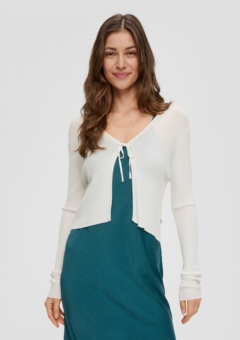 QS Strickjacke in Beige: Vorderseite