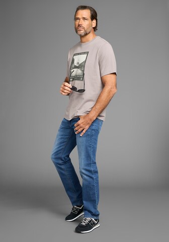 Man's World T-Shirt in Grau