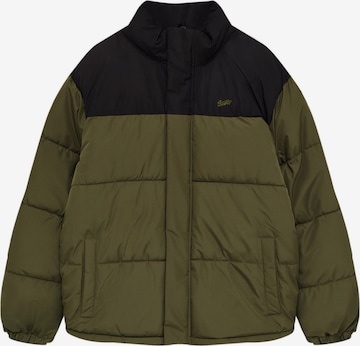 Pull&Bear Winter jacket in Green: front