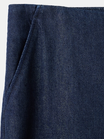 MANGO Szeroka nogawka Jeansy 'AVERY' w kolorze niebieski