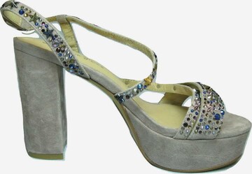 Alma En Pena Strap Sandals in Grey