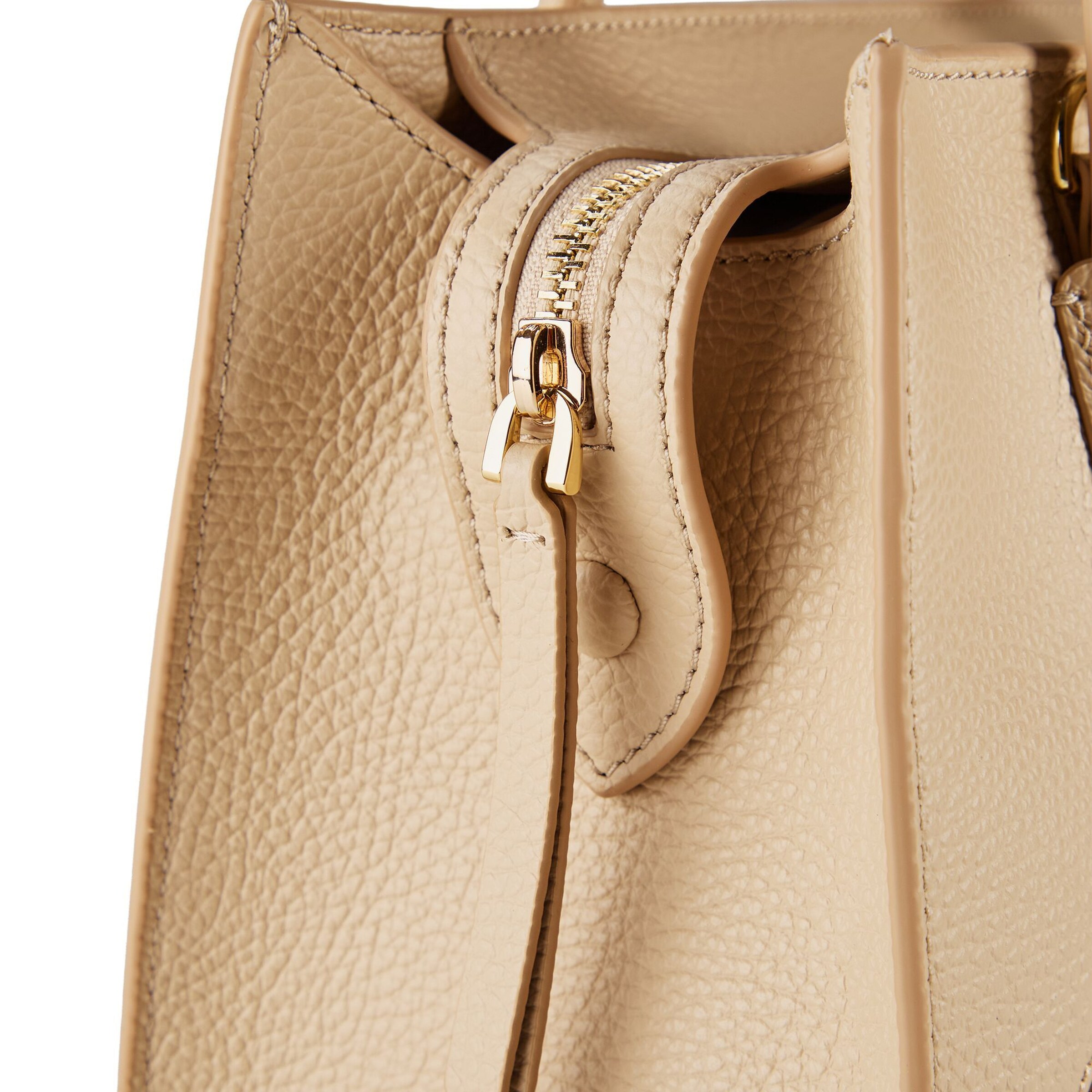 Shopper 'Myrtha' di Coccinelle in marrone