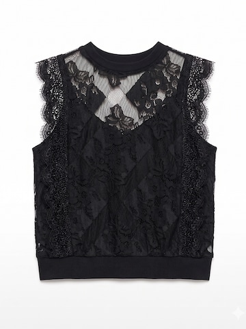 Tantra Top in Black: front