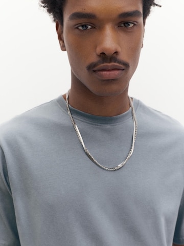 Pull&Bear T-shirt i blå