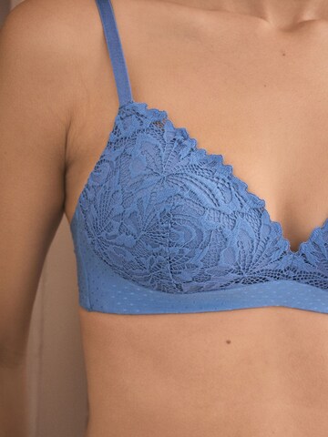 T-shirt Reggiseno di Next in blu