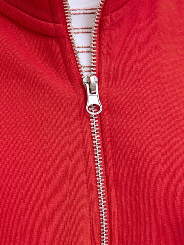 JACK & JONES Sweatshirt 'JORNorrebro' in Red