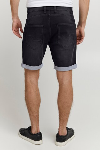 INDICODE JEANS Regular Shorts in Schwarz