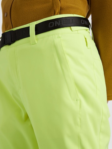 Slimfit Pantaloni outdoor 'Star' de la O'NEILL pe galben