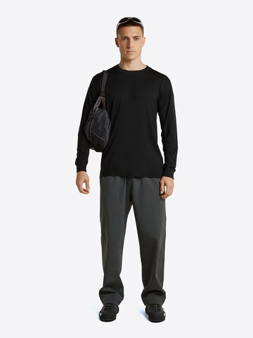 ICEBREAKER - Camiseta funcional 'Tech Lite' en negro