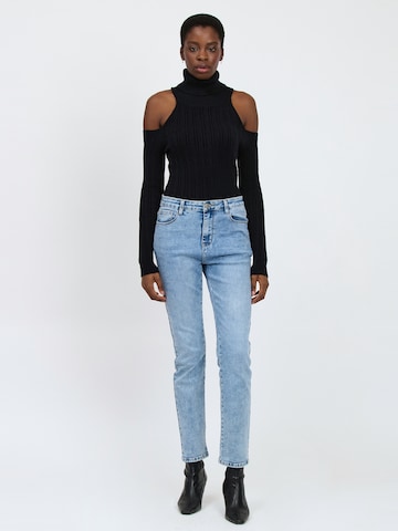Influencer Sweater in Black