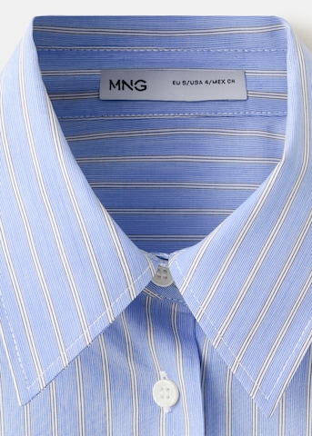 MANGO - Blusa 'REGU' en azul