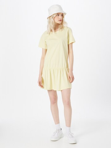 Robe 'Valance' Urban Classics en jaune