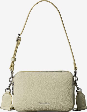 Calvin Klein Schultertasche in Beige: Vorderseite