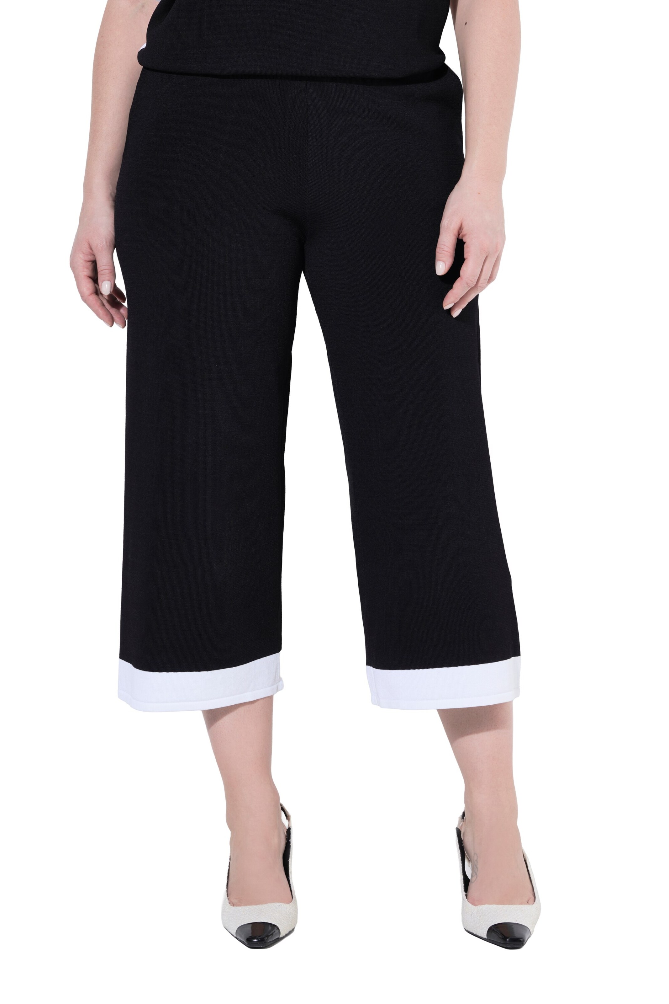 Ulla Popken Wide leg Broek in Zwart: voorkant