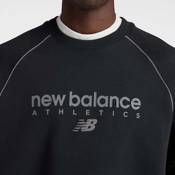 Sweat-shirt 'Trackside' new balance en noir