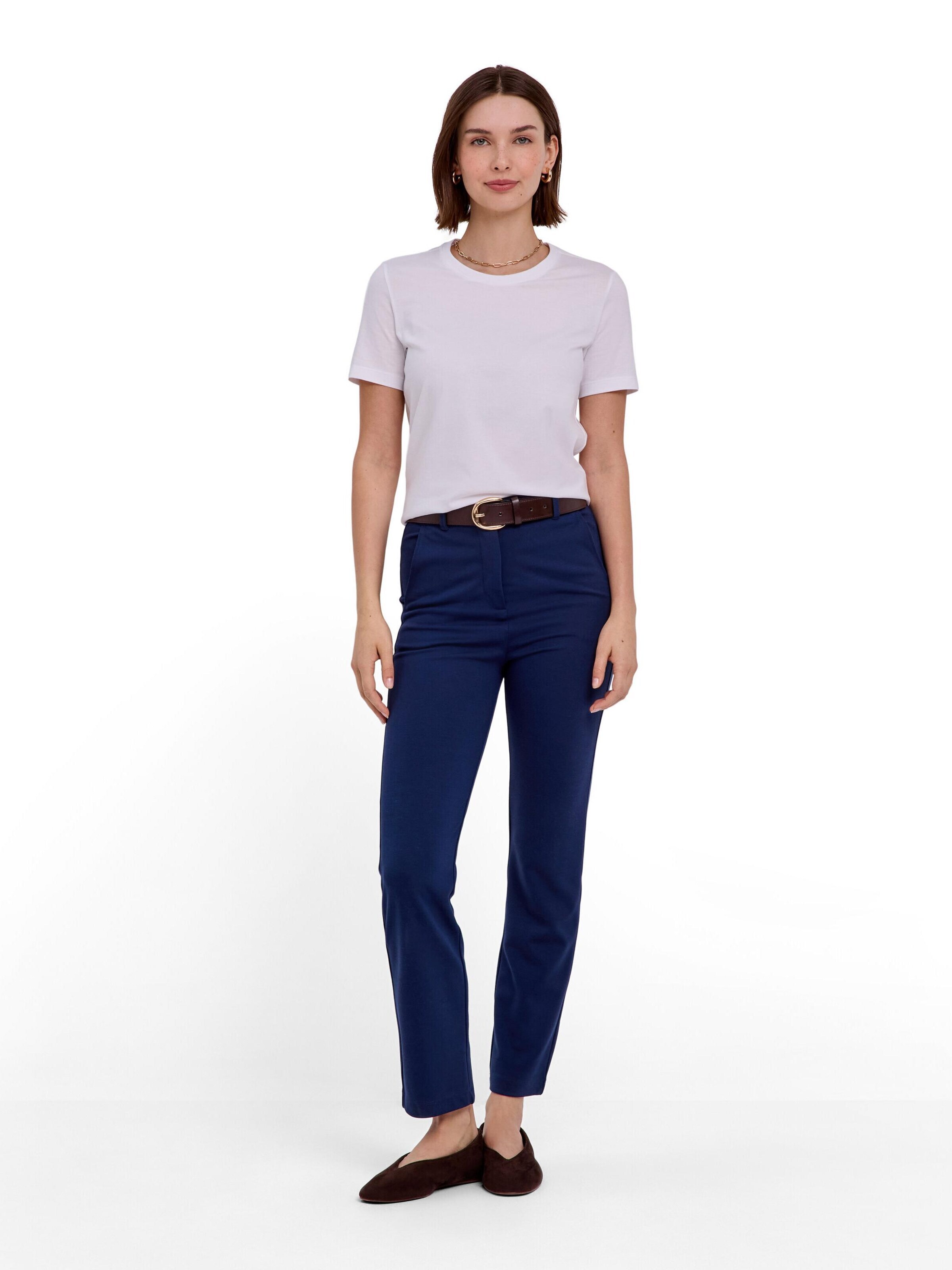 FALKE Shirt 'Essential'‌‌‌ in Weiß
