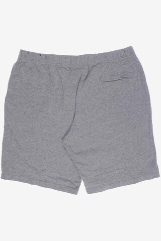 NIKE Shorts in 38 in Grey