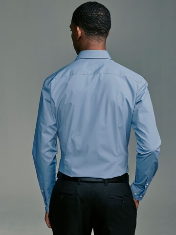 Next - Ajuste estrecho Camisa en azul