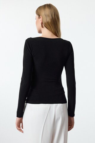 Trendyol Shirt in Zwart