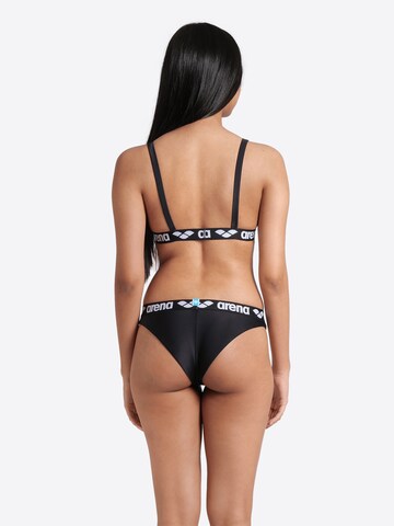 ARENA - Triángulo Bikini deportivo 'Elastic Solid' en negro