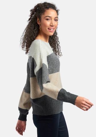 Peter Hahn Sweater in Beige