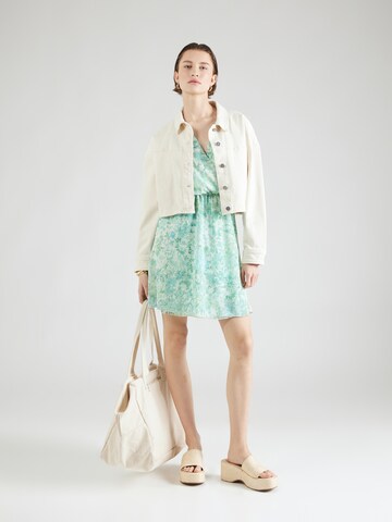 Trendyol - Vestido en verde