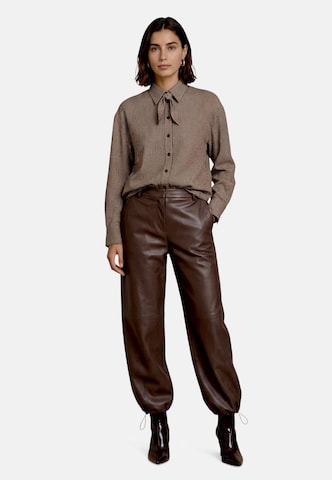 zero Regular Kunstleder-Hose mit Reißverschluss in Braun