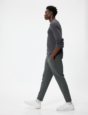 Koton Slimfit Hose in Grau